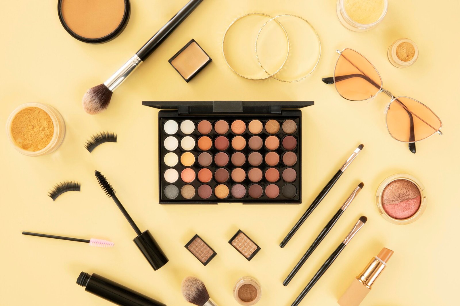 Who is the best private label manufacturer for makeup/color cosmetics?