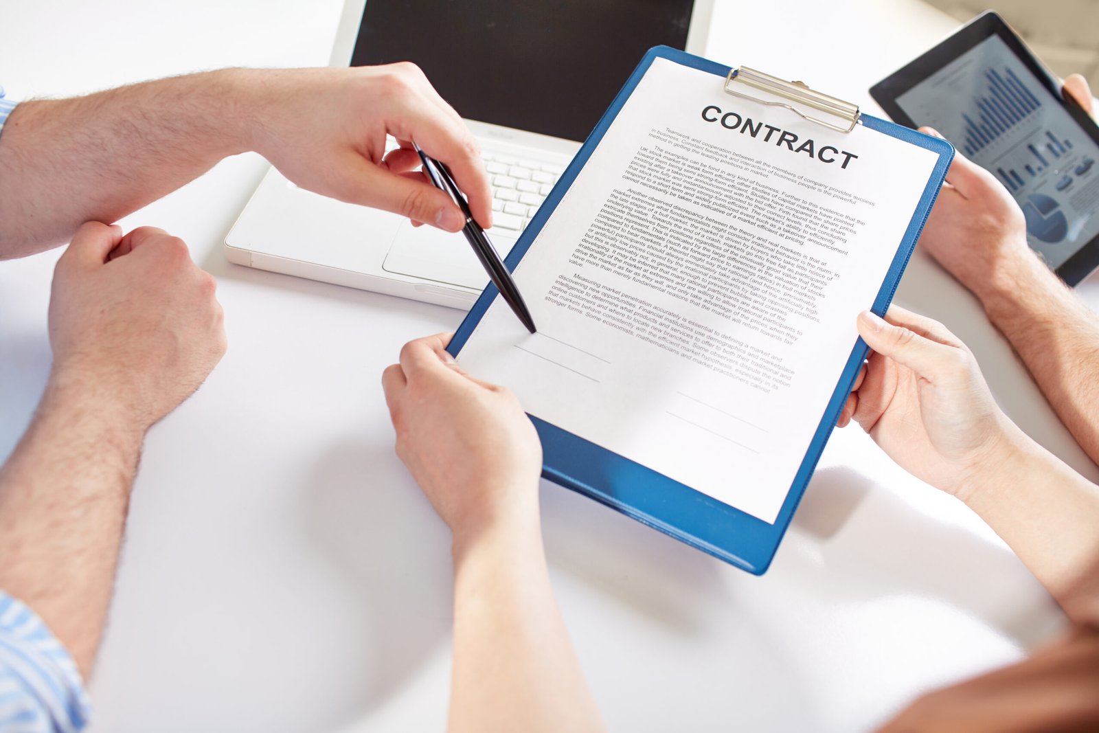 how to identify top contract manufacturers cosmetics