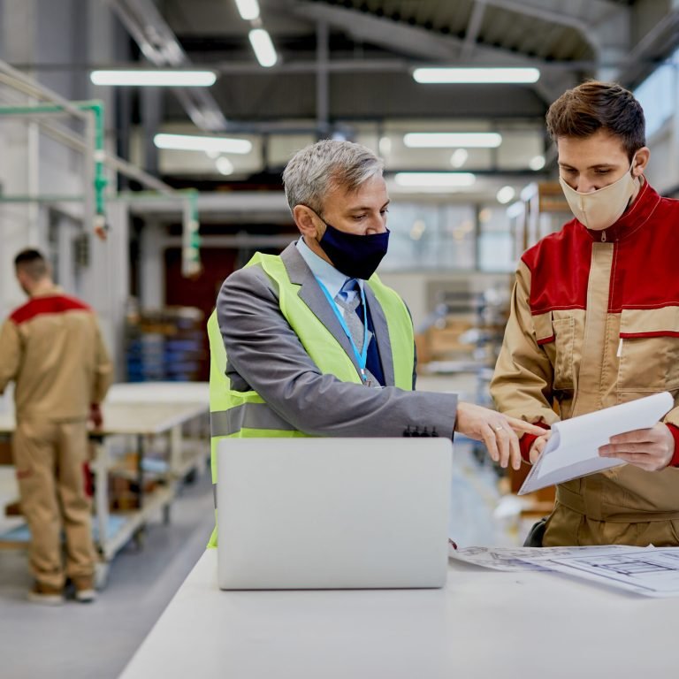 What manufacturers support international labeling and documentation?